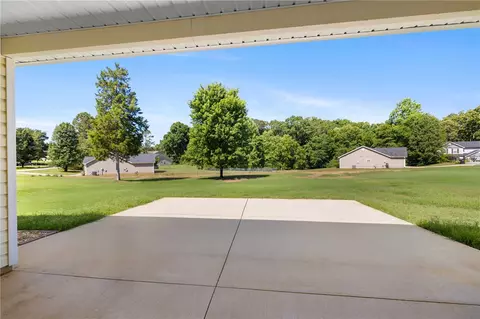 109 Cedar Glen Dr, Williamston, SC 29697 photo 28