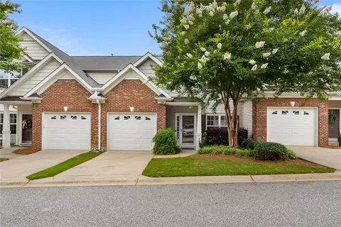 57 Bay Springs Dr, Simpsonville, SC 29681