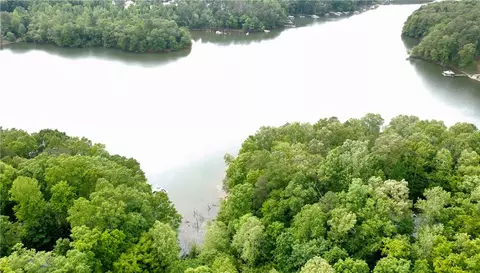 216 218 Tallulah Dr, Westminster, SC 29693