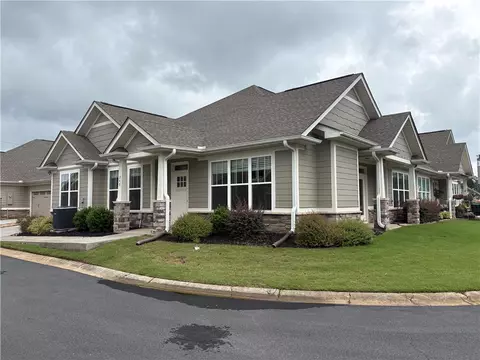 240 Meridian Way, Seneca, SC 29672
