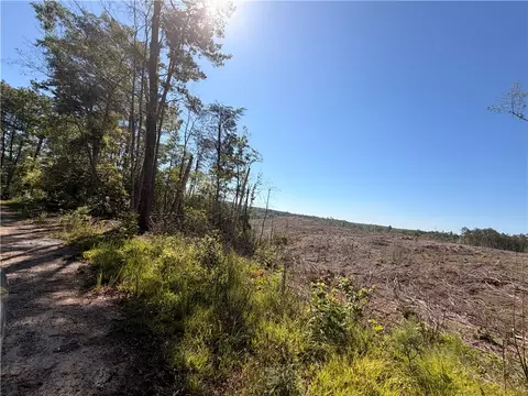 309 Knox Creek Rd, Tamassee, SC 29686