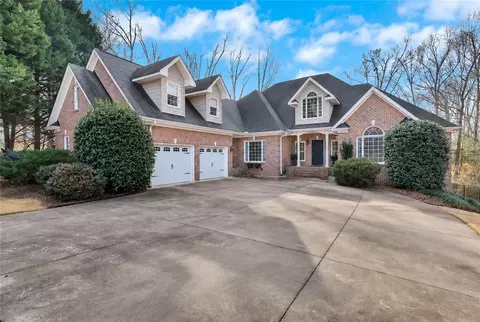 114 Augusta National, Anderson, SC 29621