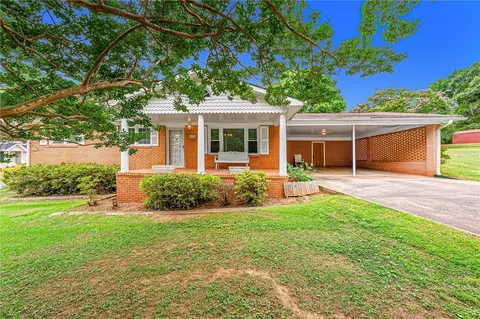 202 Oaklane Dr, Easley, SC 29642