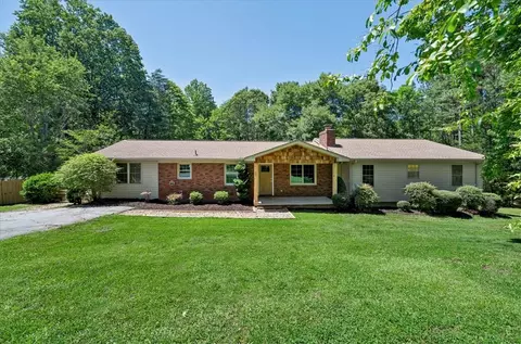 109 Lanford Dr, Seneca, SC 29672