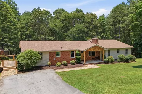 109 Lanford Dr, Seneca, SC 29672