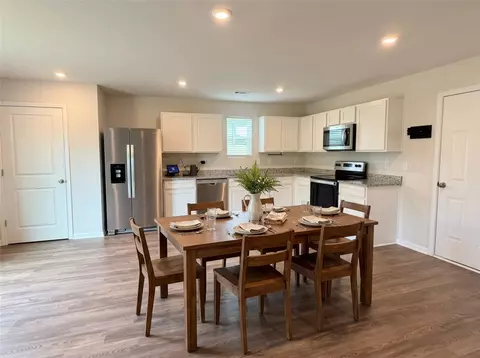 Dining - 403 Chadwick Ln, Walhalla, SC 29691 photo 1 of 1