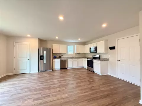 Kitchen - 403 Chadwick Ln, Walhalla, SC 29691 photo 1 of 3