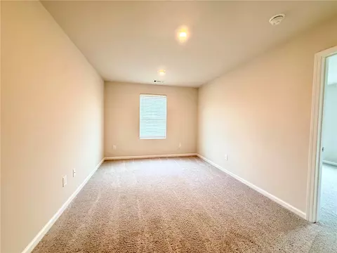 Bedroom - 403 Chadwick Ln, Walhalla, SC 29691 photo 4 of 9