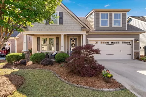 347 Belle Oaks Dr, Simpsonville, SC 29680