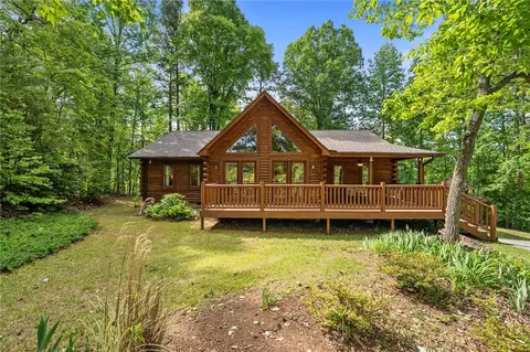21 W Ridge Dr, Travelers Rest, SC 29690