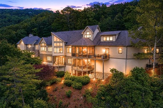 817 Mountain Summit Rd, Travelers Rest, SC 29690