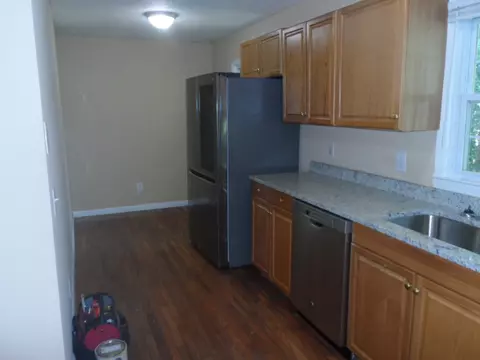 2011 Forest Dr, Seneca, SC 29672 photo 4