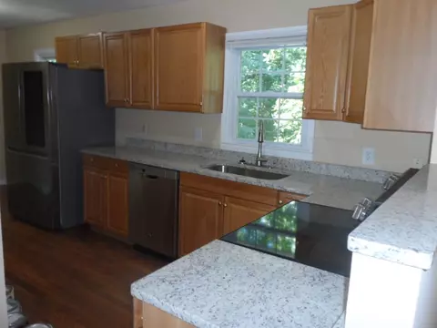 2011 Forest Dr, Seneca, SC 29672 photo 5