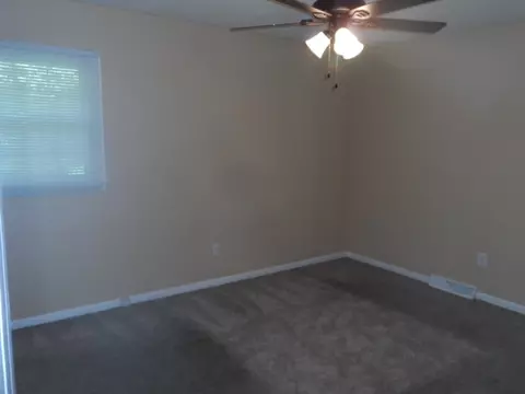 2011 Forest Dr, Seneca, SC 29672 photo 11