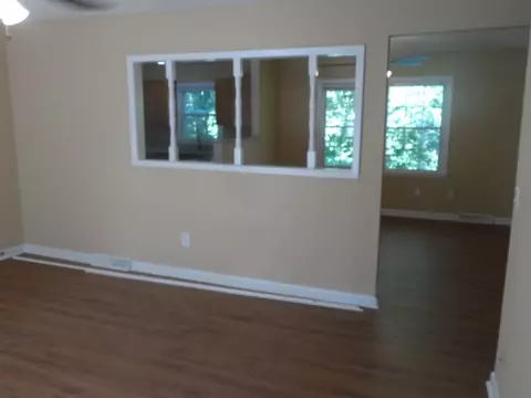 2011 Forest Dr, Seneca, SC 29672 photo 10