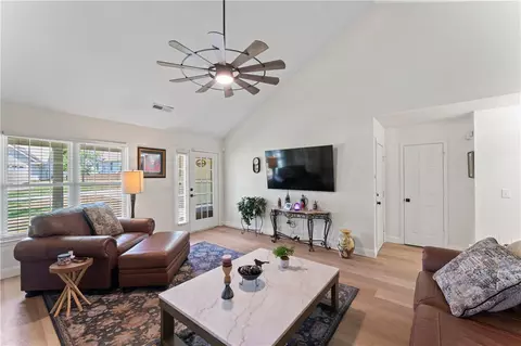 126 Grand Oak Cir, Pendleton, SC 29670 photo 11