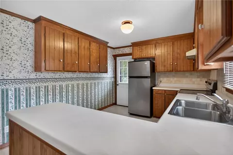 Kitchen - 112 Holliday Ln, Pendleton, SC 29670 photo 5 of 5
