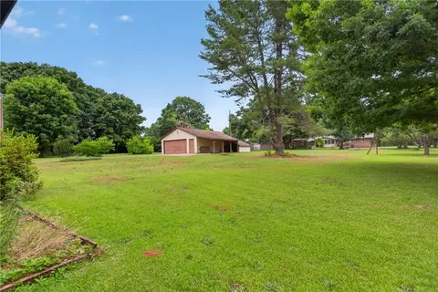 Exterior - 112 Holliday Ln, Pendleton, SC 29670 photo 2 of 10