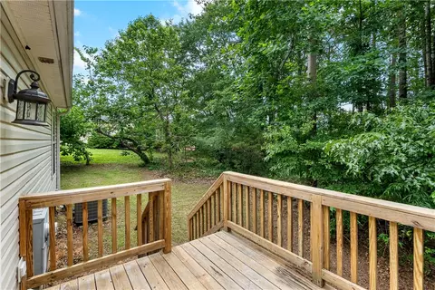 Exterior - 116 Jamlette Dr, Walhalla, SC 29691 photo 3 of 4
