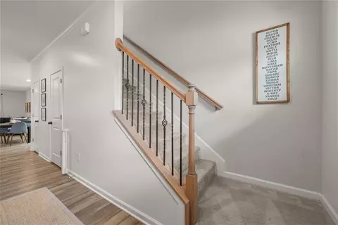 Entry Way - 508 Brasstown Ct, Pendleton, SC 29670 photo 6 of 11