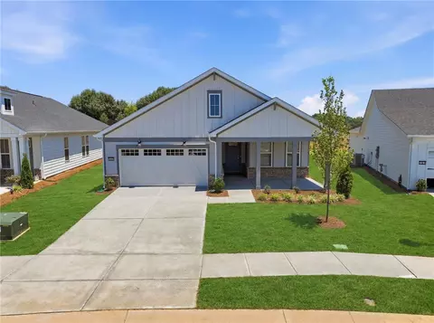 307 River Club Dr, Greenville, SC 29607