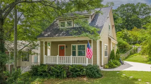 23 Hillside Cir, Greenville, SC 29607