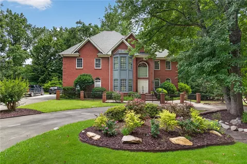 112 Santee Trl, Clemson, SC 29631