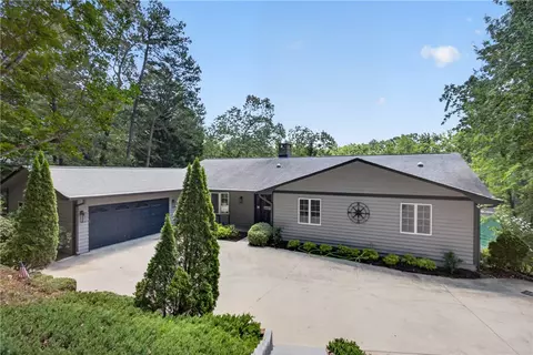 9 Lookout Ln, Salem, SC 29676