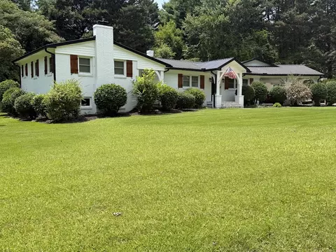 405 Playground Rd, Walhalla, SC 29691 photo 3