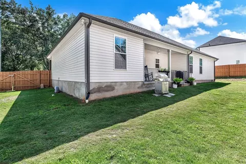 Exterior - 415 Thompson St, Pendleton, SC 29670 photo 9 of 9