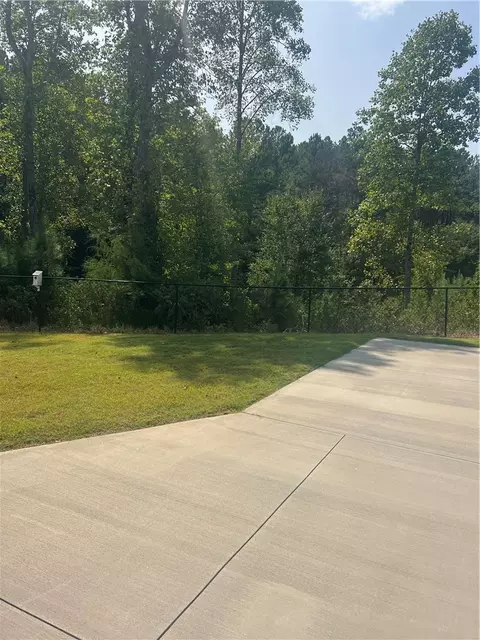 150 Dalton Dr, Pendleton, SC 29670 photo 2