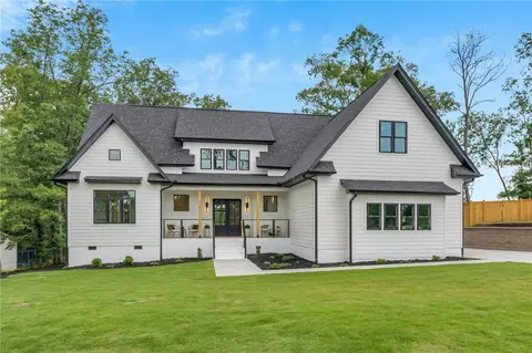 12 Jones Kelley Rd, Travelers Rest, SC 29690