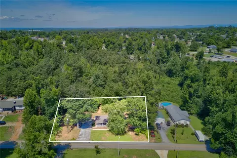 View/Area - 712 Beech Dr, Seneca, SC 29678 photo 1 of 3