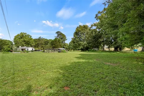 Exterior - 104 Owens Rd, Pendleton, SC 29670 photo 8 of 16