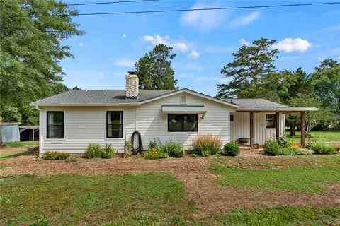 104 Owens Rd, Pendleton, SC 29670