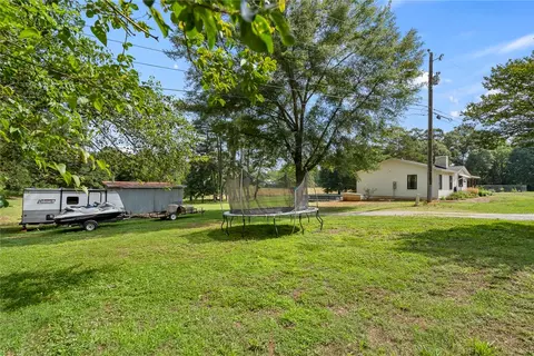 Exterior - 104 Owens Rd, Pendleton, SC 29670 photo 6 of 16