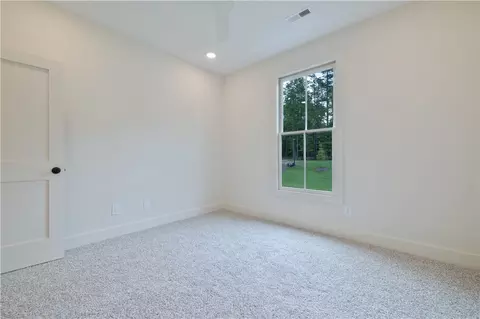 Bedroom - 224 W Old Pendleton Rd, Central, SC 29630 photo 3 of 5