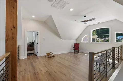 Entry Way - 305 Harbor Dr, Seneca, SC 29678 photo 2 of 7