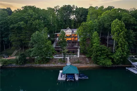 View/Area - 305 Harbor Dr, Seneca, SC 29678 photo 1 of 1