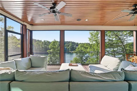Exterior - 305 Harbor Dr, Seneca, SC 29678 photo 6 of 12