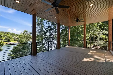 Exterior - 305 Harbor Dr, Seneca, SC 29678 photo 9 of 12