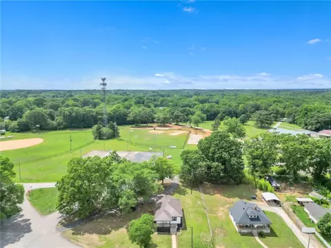 View/Area - 301 Anderson St, Pelzer, SC 29669 photo 4 of 5