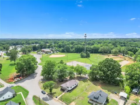 View/Area - 301 Anderson St, Pelzer, SC 29669 photo 3 of 5