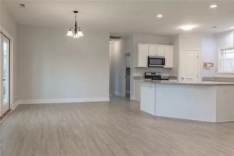 Living - 1719 Gerrard Rd, Anderson, SC 29625 photo 4 of 4