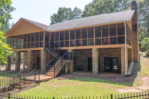 202 Plantation Pt, Anderson, SC 29625