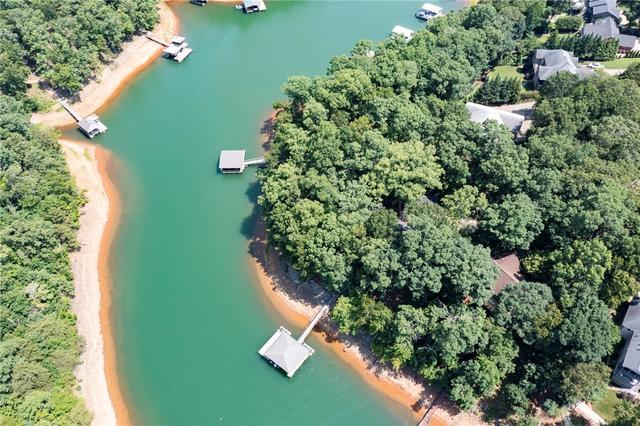 202 Plantation Pt, Anderson, SC 29625