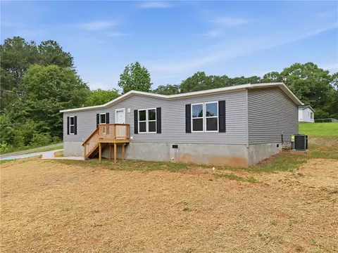 104 Tomahawk Dr, Easley, SC 29640 photo 5