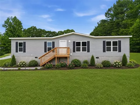 104 Tomahawk Dr, Easley, SC 29640 photo 1