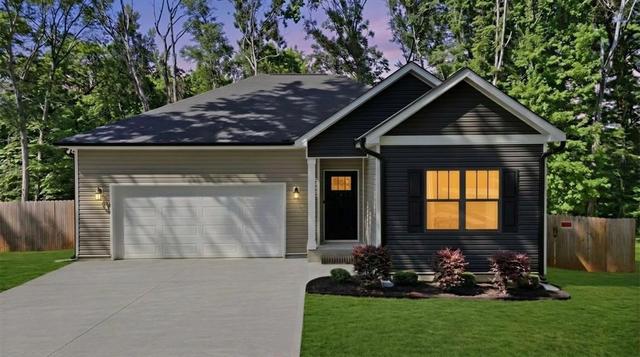 411 Hillside Dr, Anderson, SC 29625