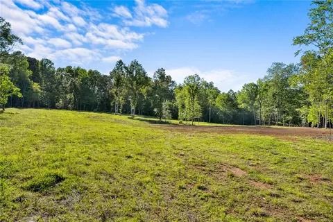 75 Hidden Acres Trl, Pelzer, SC 29669